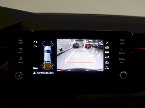 Škoda Kamiq MONTE CARLO 1.5TSI 110KW DSG P - foto 29
