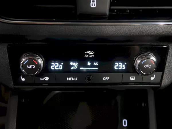 Škoda Kamiq STYLE 1.0TSI 70KW - foto 26