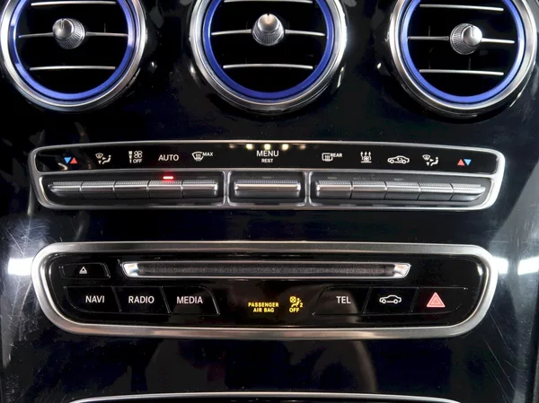 Mercedes-Benz GLC AMG 350D 190KW 4x4 TAŽNÉ BURMA - foto 26