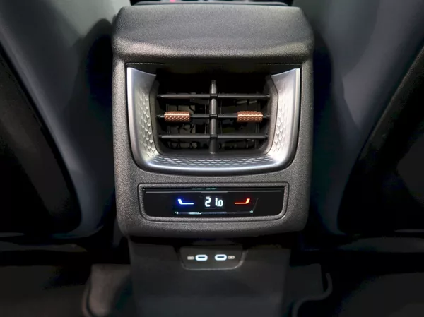Cupra Terramar 2.0TSI 150KW 4x4 DSG - foto 38