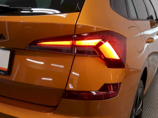 Škoda Kamiq MONTE CARLO 1.0TSI 85KW PANORA - foto 11