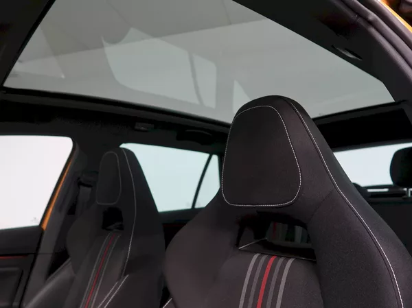 Škoda Kamiq MONTE CARLO 1.0TSI 85KW PANORA - foto 15