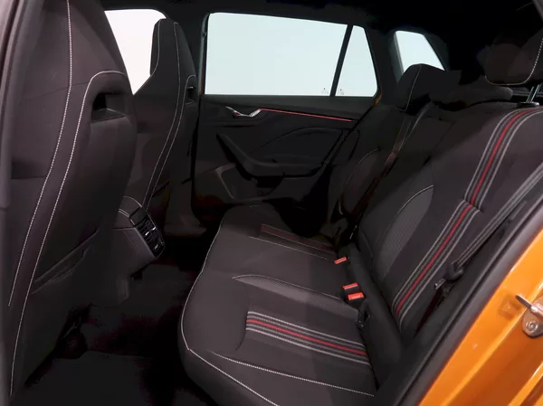 Škoda Kamiq MONTE CARLO 1.0TSI 85KW PANORA - foto 16