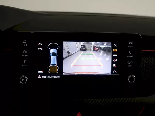 Škoda Kamiq MONTE CARLO 1.0TSI 85KW PANORA - foto 30