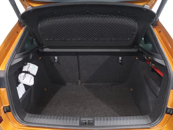 Škoda Kamiq MONTE CARLO 1.0TSI 85KW PANORA - foto 39