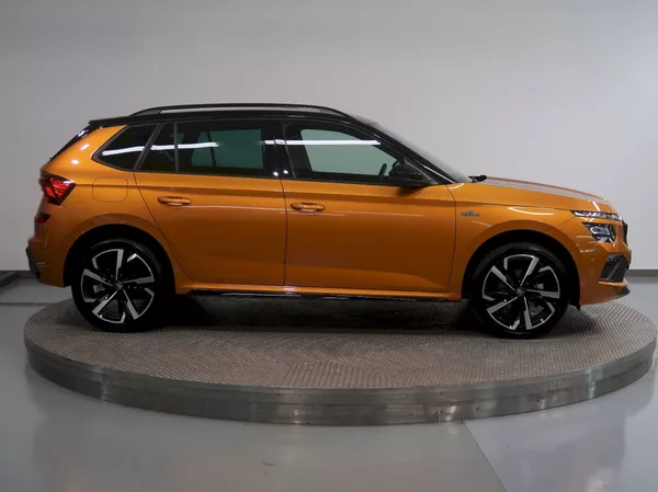 Škoda Kamiq MONTE CARLO 1.0TSI 85KW PANORA - foto 8