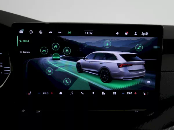 Škoda Octavia SPORTLINE 2.0TDI 110KW DSG TAŽ - foto 29