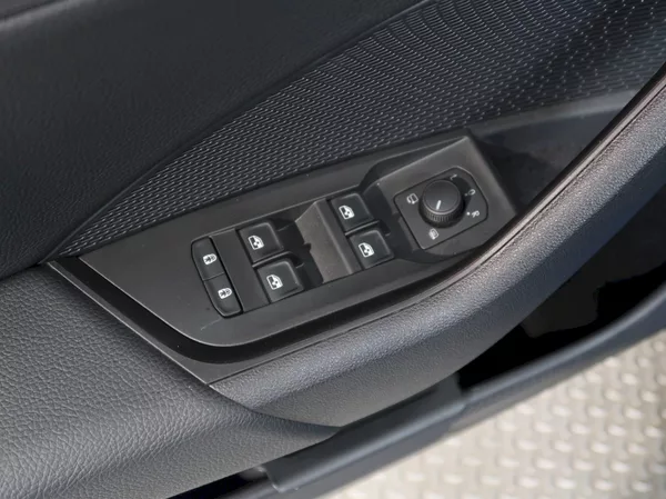 Škoda Octavia SPORTLINE 2.0TDI 110KW DSG TAŽ - foto 41