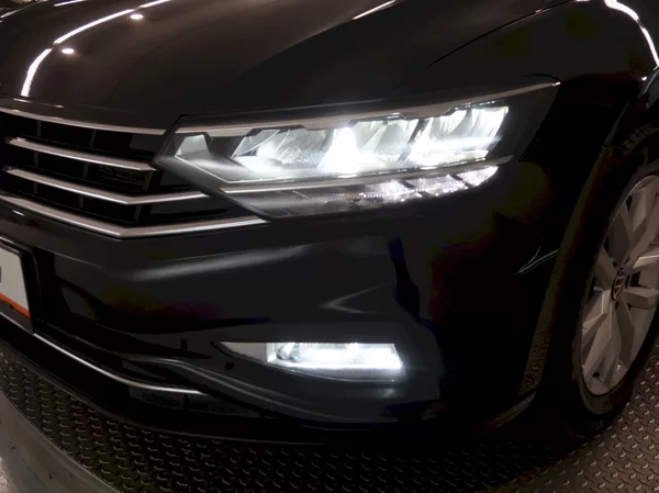 Volkswagen Passat BUSINESS PREMIUM 2.0TDI 110KW - foto 10