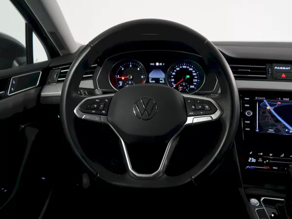 Volkswagen Passat BUSINESS PREMIUM 2.0TDI 110KW - foto 17