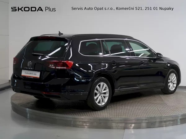 Volkswagen Passat BUSINESS PREMIUM 2.0TDI 110KW - foto 2