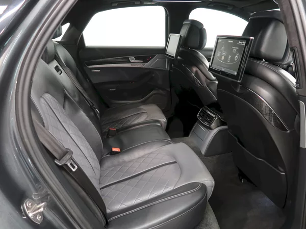 Audi S8 4.0TFSI 382KW QUATTRO EXCLUSIV - foto 20