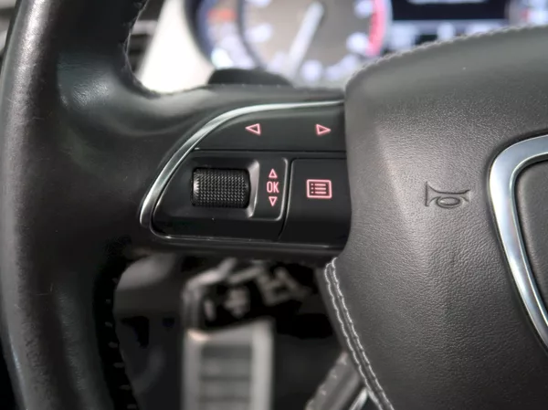 Audi S8 4.0TFSI 382KW QUATTRO EXCLUSIV - foto 28