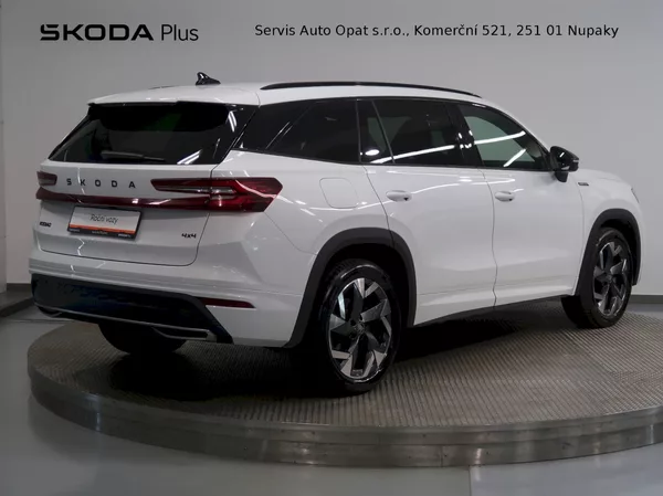 Škoda Kodiaq SPORTLINE 2.0TDI 142KW 4x4 DSG - foto 2