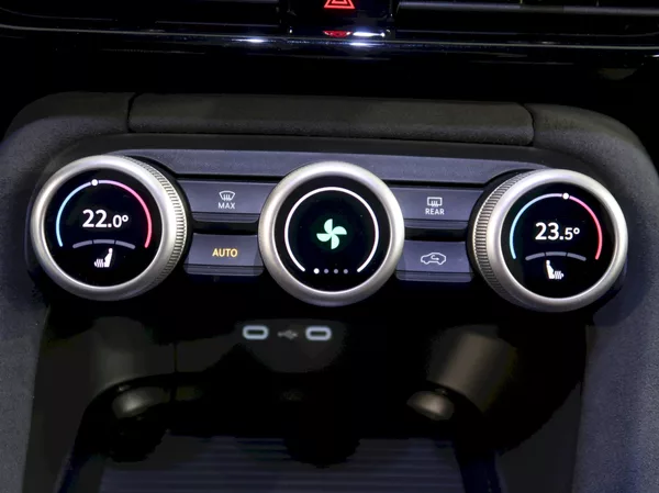 Škoda Kodiaq SPORTLINE 2.0TDI 142KW 4x4 DSG - foto 35