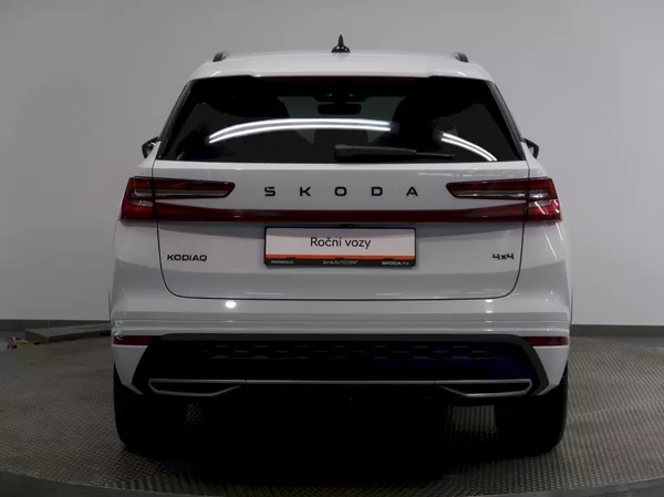 Škoda Kodiaq SPORTLINE 2.0TDI 142KW 4x4 DSG - foto 9