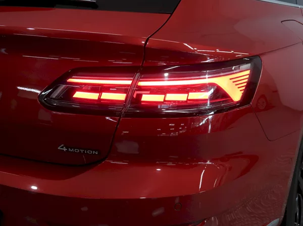 Volkswagen Arteon SB R-LINE 2.0TSI 206KW 4x4 DSG - foto 11