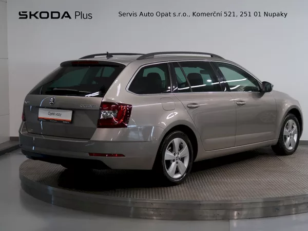 Škoda Octavia STYLE 1.5TSI 110KW DSG DCC NAV - foto 2