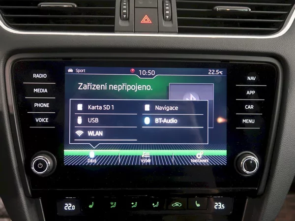 Škoda Octavia STYLE 1.5TSI 110KW DSG DCC NAV - foto 23