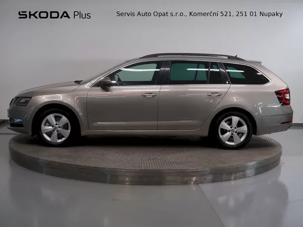 Škoda Octavia STYLE 1.5TSI 110KW DSG DCC NAV - foto 3