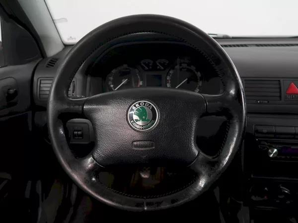 Škoda Octavia ELEGANCE 1.9TDI 81KW - foto 16