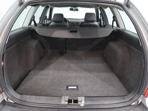 Škoda Octavia ELEGANCE 1.9TDI 81KW - foto 24
