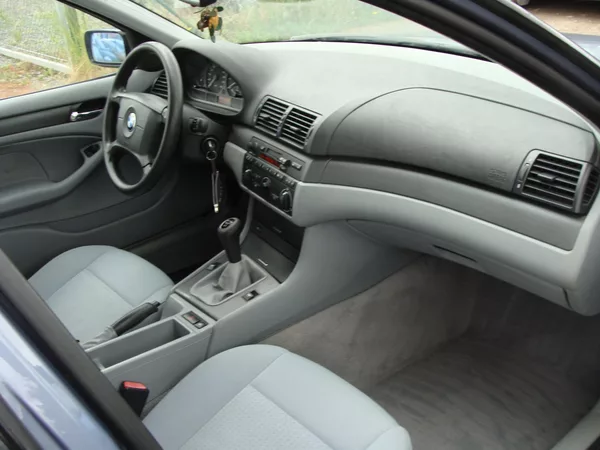 BMW Řada 3 318i, bez koroze - foto 19