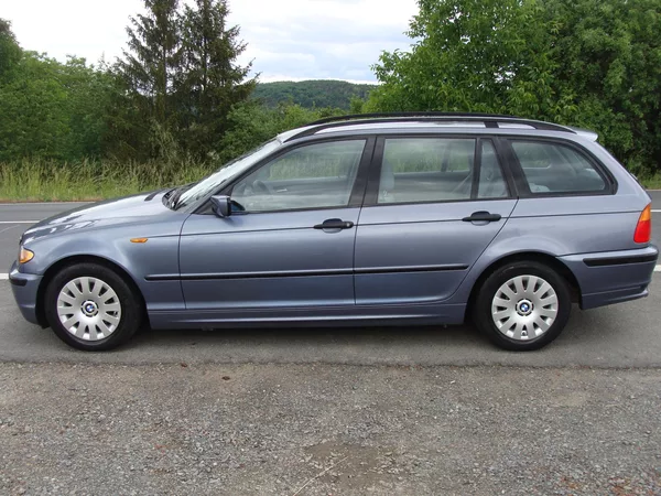 BMW Řada 3 318i, bez koroze - foto 3