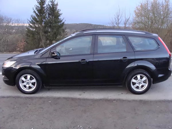 Ford Focus 1.6i, velmi zachovalý - foto 3