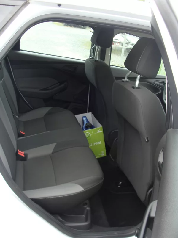 Ford Focus 1.0i, EcoBoost, 74 kW, klima - foto 12
