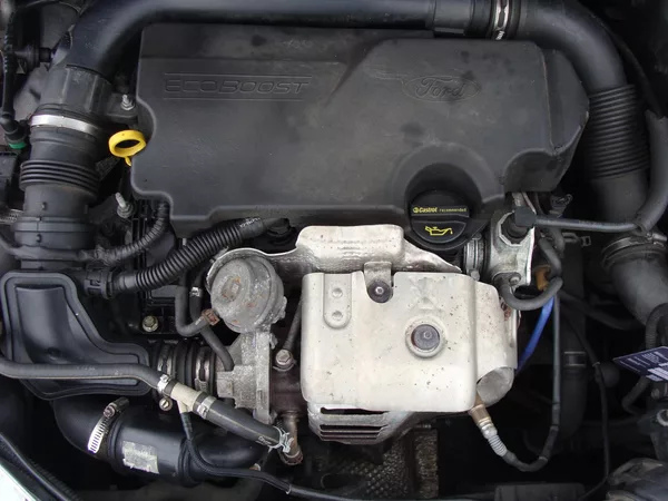 Ford Focus 1.0i, EcoBoost, 74 kW, klima - foto 23