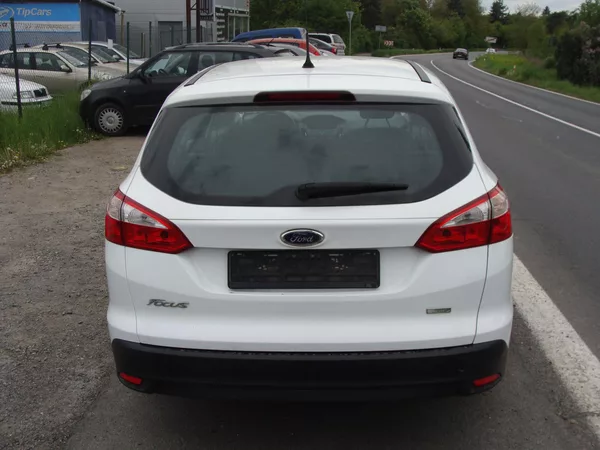 Ford Focus 1.0i, EcoBoost, 74 kW, klima - foto 4