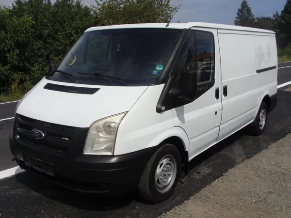 Ford Transit 2.2TDCi,L2H1,2x šoupačky