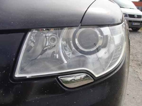 Škoda Superb 2.0 TDi, 125 kW, tažné, klima - foto 26