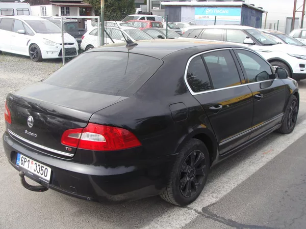 Škoda Superb 2.0 TDi, 125 kW, tažné, klima - foto 5