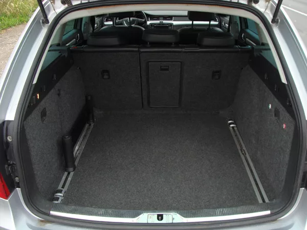Škoda Superb 2.0 TDi, 125 kW, 4X4, klima - foto 12