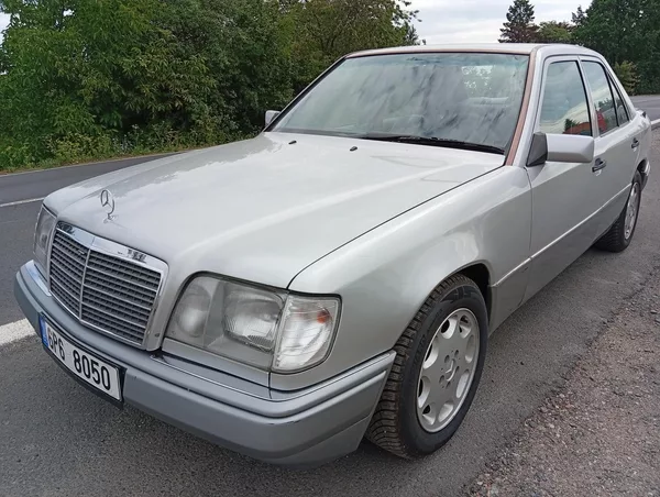 Mercedes-Benz Třídy E E 200 D