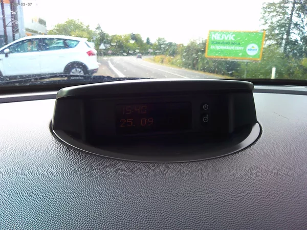 Opel Meriva 1.8i, kompletní serviska - foto 13