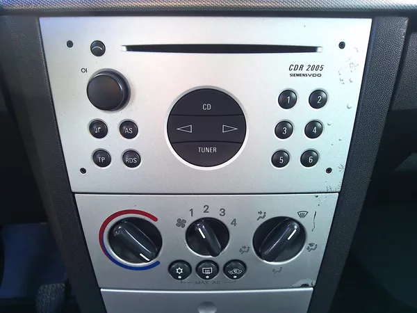 Opel Meriva 1.8i, kompletní serviska - foto 14