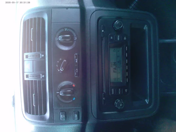 Škoda Praktik 1.2TSi, 63 kW, klima, nová STK - foto 16