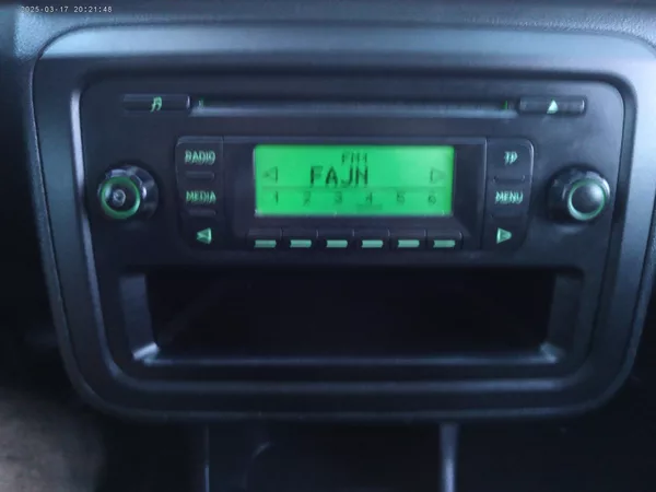 Škoda Praktik 1.2TSi, 63 kW, klima, nová STK - foto 18
