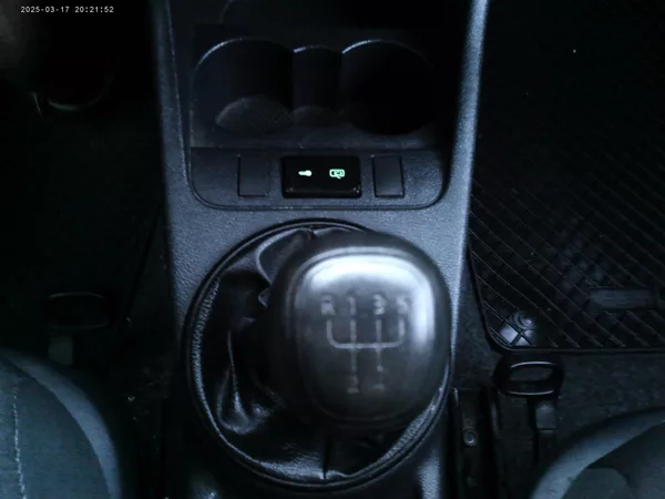 Škoda Praktik 1.2TSi, 63 kW, klima, nová STK - foto 19