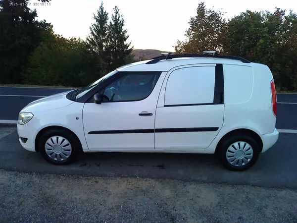 Škoda Praktik 1.2TSi, 63 kW, klima, nová STK - foto 2