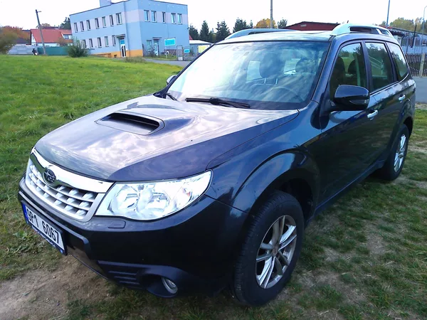 Subaru Forester 2.0D 4x4 - foto 2