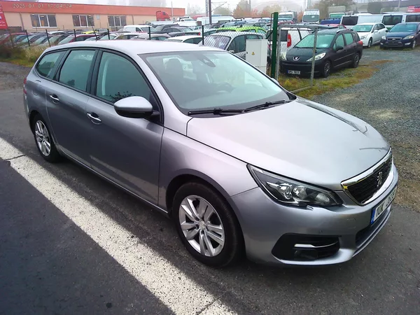 Peugeot 308 1.6 HDi, 73 kW, klima, 2x kola - foto 7