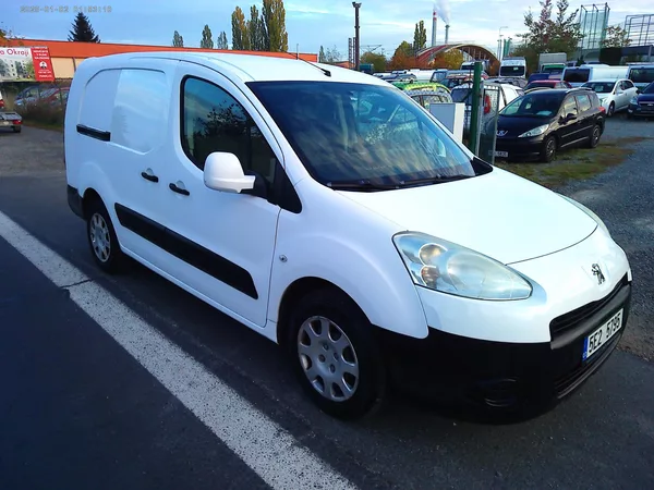 Peugeot Partner 1.6 e-HDi, 66 kW, klima, LONG - foto 7