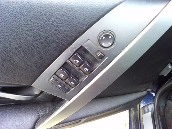 BMW Řada 5 530 D, 160 kW, klimatizace - foto 11