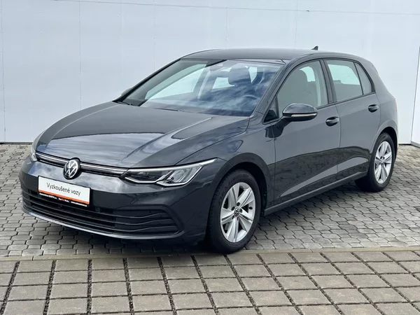 Volkswagen Golf Life 1,0TSi