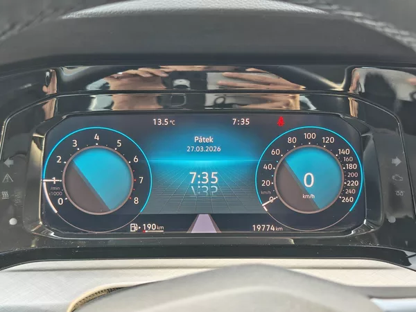 Volkswagen Golf Life 1,0TSi - foto 12