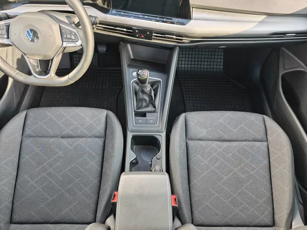 Volkswagen Golf Life 1,0TSi - foto 9